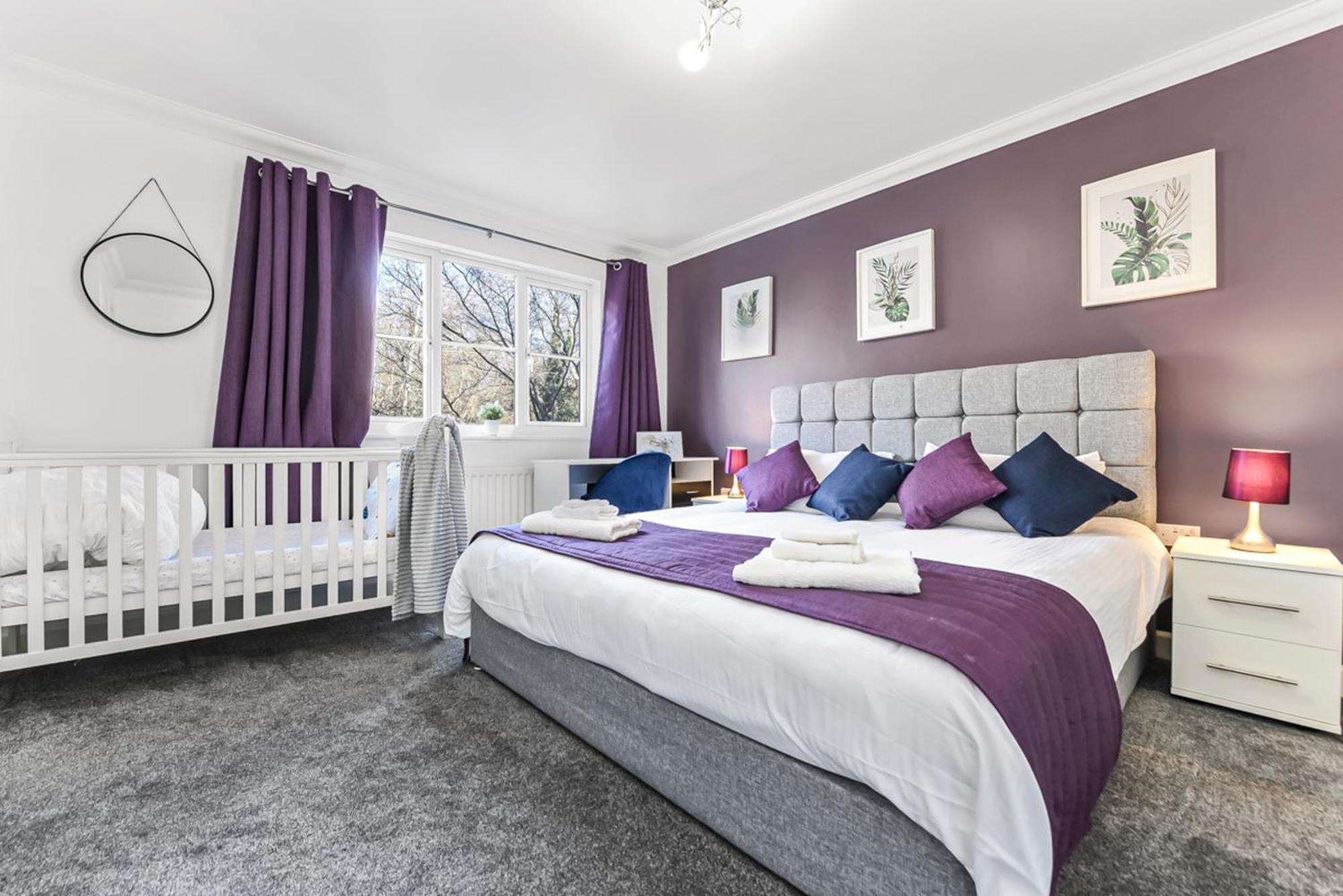The Woodlands, Shortstay, Ideal For Families, Relocation, Contractors, Travel Stay Horley Exteriör bild